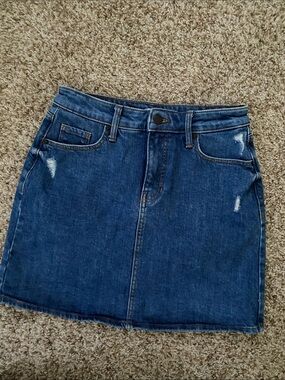 Small Old Navy Jean Skirt